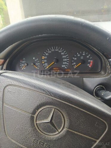 Mercedes C 240 1997, 309,258 km - 2.4 л - Astara