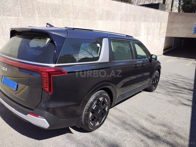 Kia Carnival-3
