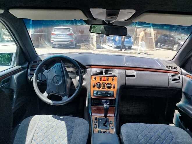 Mercedes E 220 1997, 778,000 km - 2.2 l - Bakı