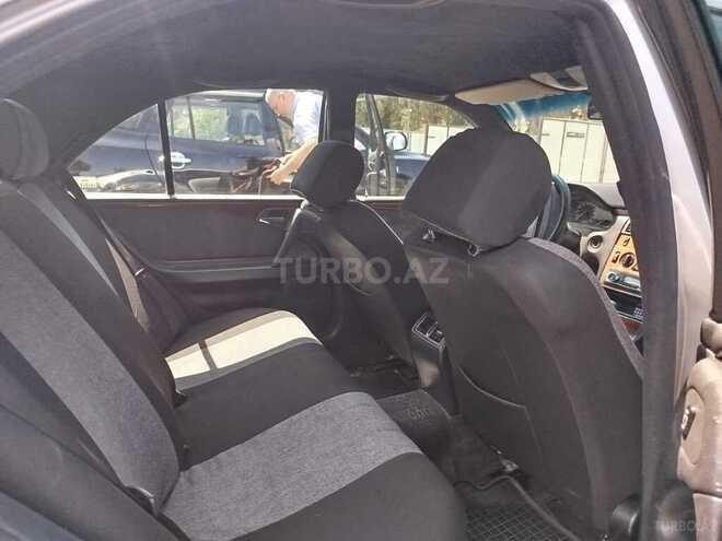 Mercedes E 220 1997, 778,000 km - 2.2 l - Bakı