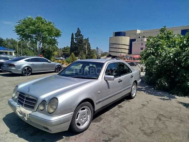 Mercedes E 220 1997, 778,000 km - 2.2 l - Bakı