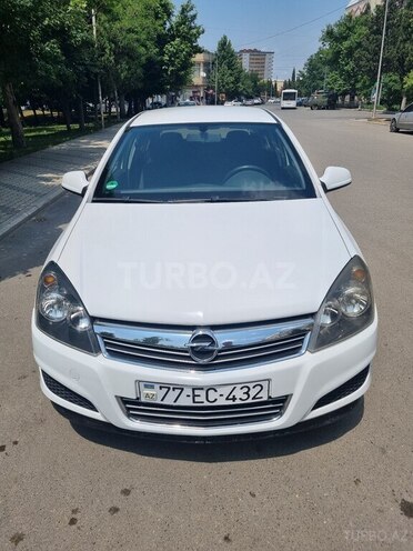 Opel Astra 2009, 318,652 km - 1.4 l - Gəncə