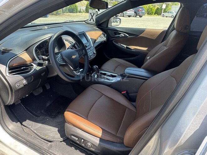 Chevrolet Malibu-10