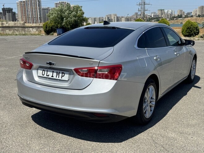 Chevrolet Malibu-6
