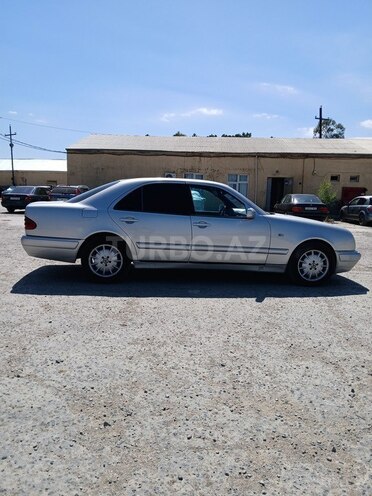 Mercedes E 300 1998, 355,000 km - 3.0 l - Bakı