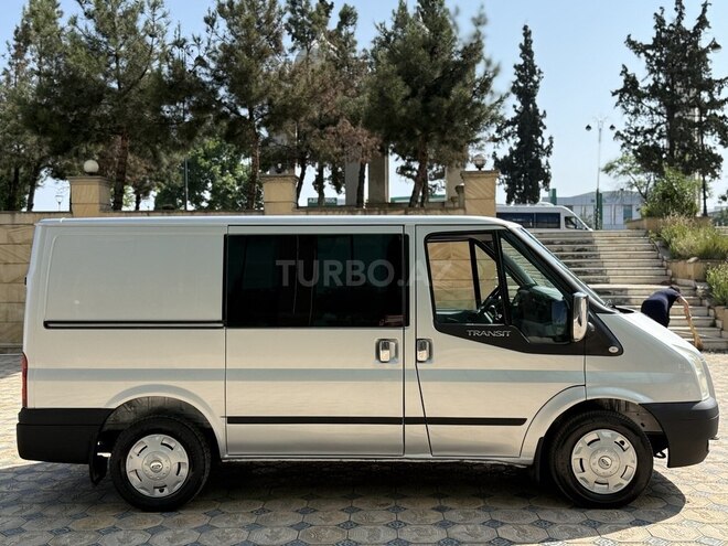 Ford Transit 2010, 183,000 km - 2.2 l - Gəncə