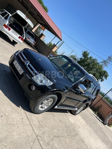 Mitsubishi Pajero 2007, 103,445 km - 3.0 л - Quba