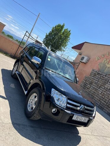 Mitsubishi Pajero 2007, 103,445 km - 3.0 л - Quba