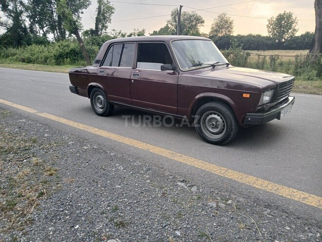 LADA (VAZ) 2107 2007, 91,000 km - 1.6 l - Qax