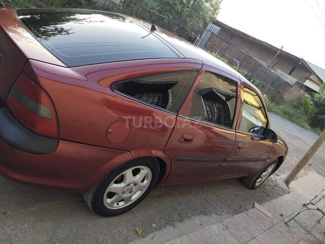 Opel Vectra 1996, 798,930 km - 1.8 l - Gəncə