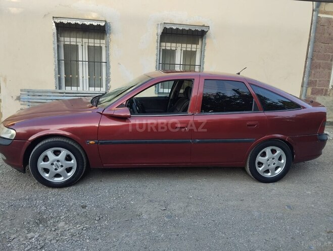 Opel Vectra 1996, 798,930 km - 1.8 l - Gəncə