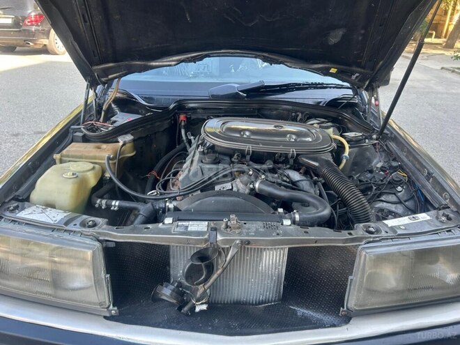 Mercedes 190-9