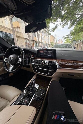 BMW 530 2019, 61,000 km - 2.0 л - Bakı