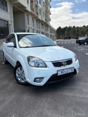 Kia Rio 2011, 600,000 km - 1.6 l - Sumqayıt