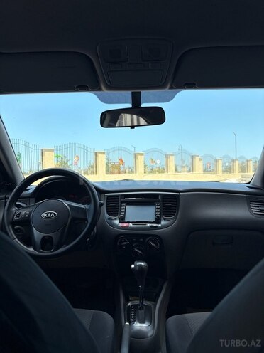 Kia Rio 2011, 600,000 km - 1.6 l - Sumqayıt
