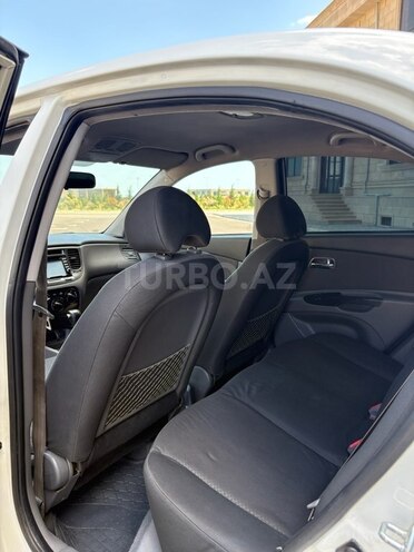Kia Rio 2011, 600,000 km - 1.6 l - Sumqayıt