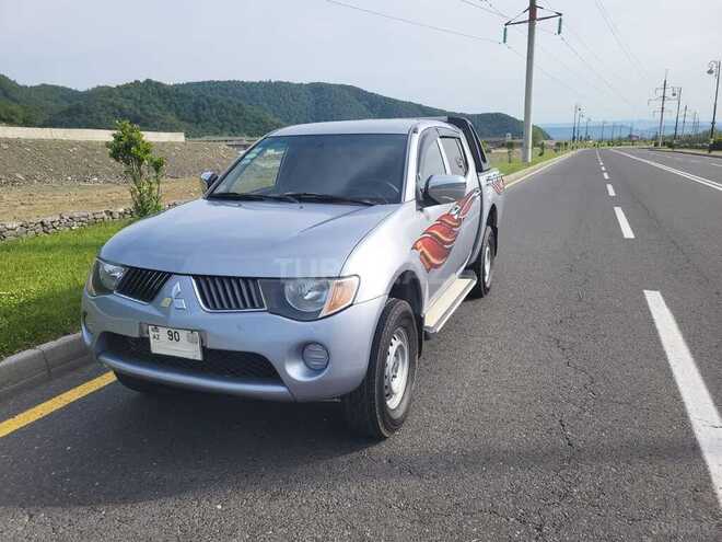 Mitsubishi L200 2008, 373,000 km - 2.5 l - Qəbələ