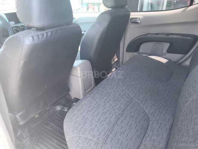 Mitsubishi L200 2008, 373,000 km - 2.5 l - Qəbələ
