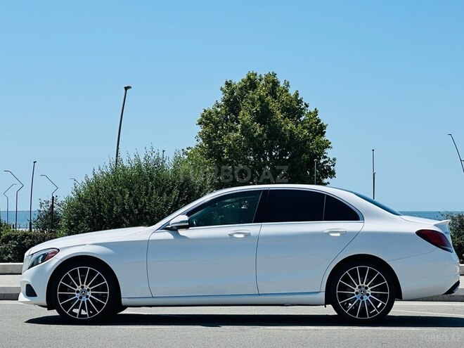 Mercedes C 300 4MATIC 2016, 227,368 km - 2.0 l - Bakı