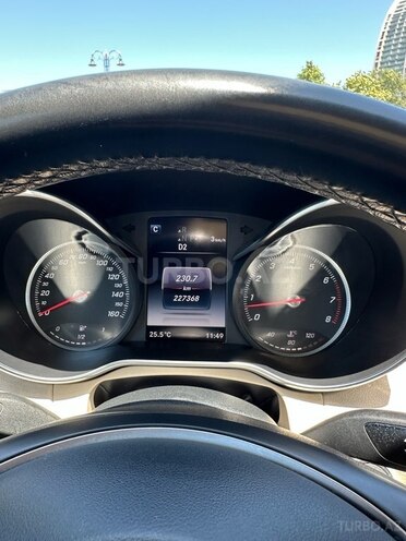 Mercedes C 300 4MATIC 2016, 227,368 km - 2.0 l - Bakı