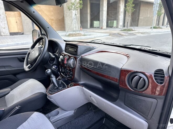 Fiat Doblo 2006, 188,000 km - 1.3 л - Bakı