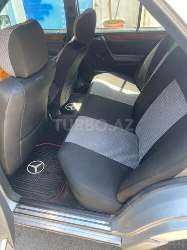 Mercedes E 200 1992, 500,000 km - 2.0 l - Bakı