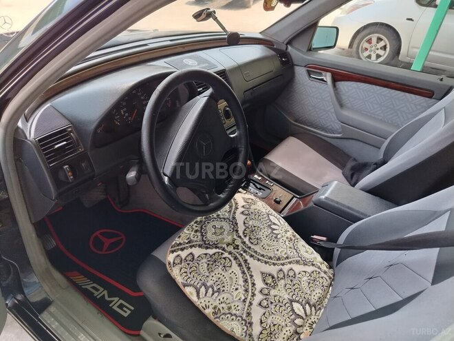 Mercedes C 220 1995, 475,216 km - 2.2 l - Gəncə