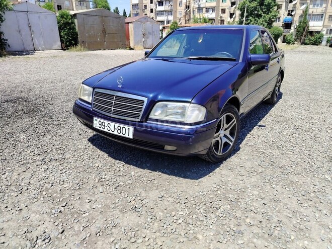 Mercedes C 220 1995, 475,216 km - 2.2 l - Gəncə