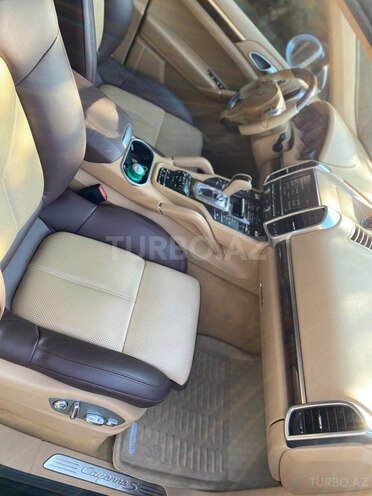 Porsche Cayenne S 2011, 68,000 km - 4.8 л - Bakı