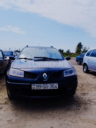 Renault Megane-12