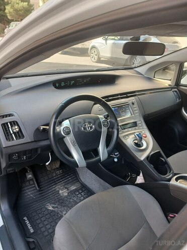 Toyota Prius 2013, 210,000 km - 1.8 л - Gəncə