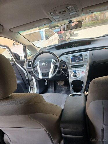 Toyota Prius 2013, 210,000 km - 1.8 л - Gəncə
