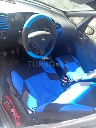 Opel Zafira 1999, 450,000 km - 1.8 л - Qusar