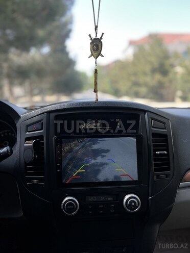 Mitsubishi Pajero 2008, 235,000 km - 3.0 l - Bakı