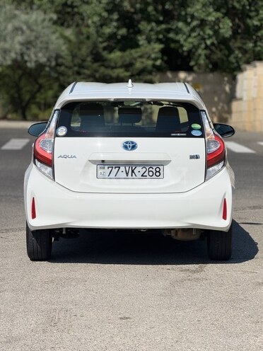 Toyota Aqua 2019, 39,500 km - 1.5 l - Bakı