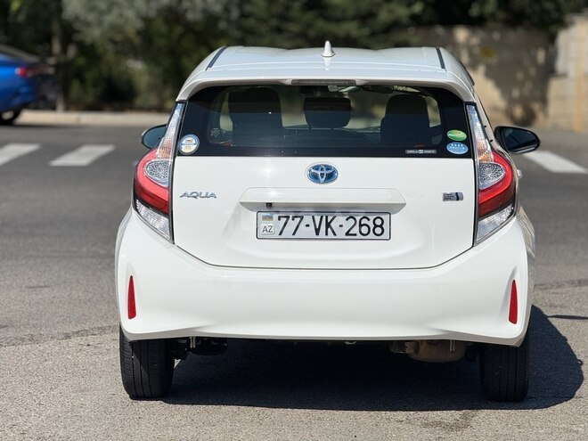 Toyota Aqua 2019, 39,500 km - 1.5 l - Bakı