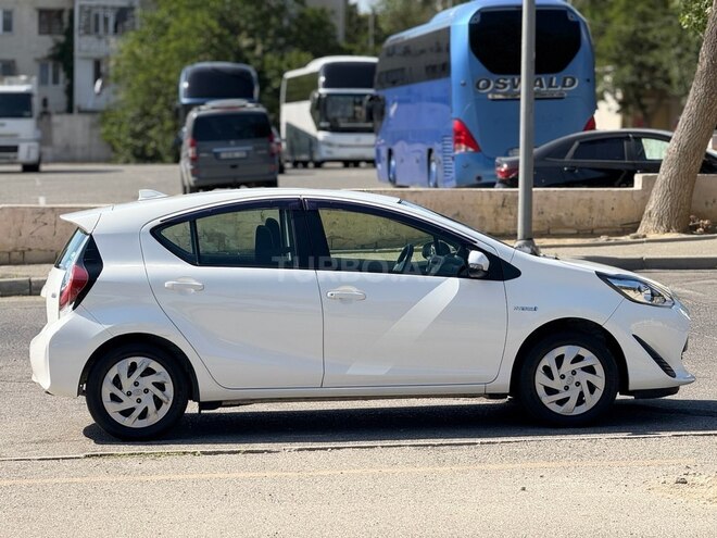 Toyota Aqua 2019, 39,500 km - 1.5 l - Bakı