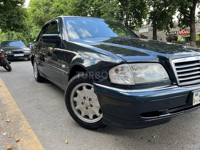 Mercedes C 180 1998, 318,000 km - 1.8 l - İsmayıllı