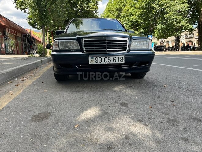 Mercedes C 180 1998, 318,000 km - 1.8 l - İsmayıllı