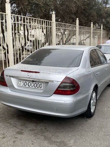 Mercedes E 220 d 2006, 397,000 km - 2.2 л - Bakı