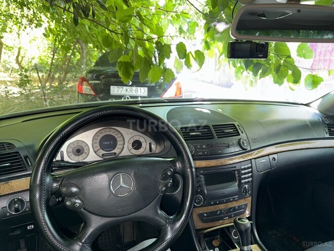 Mercedes E 220 d 2006, 397,000 km - 2.2 л - Bakı