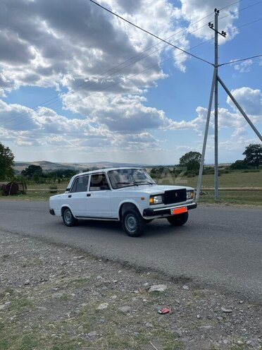 LADA (VAZ) 2107 2005, 86,000 km - 1.6 l - İsmayıllı