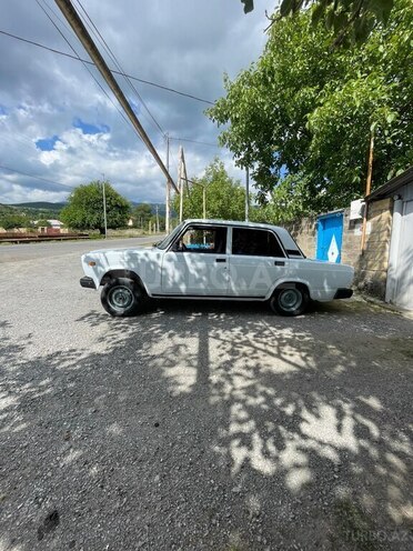 LADA (VAZ) 2107 2005, 86,000 km - 1.6 l - İsmayıllı