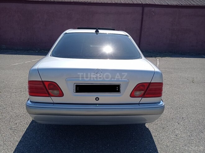 Mercedes E 200 1998, 267,848 km - 2.0 l - Gəncə