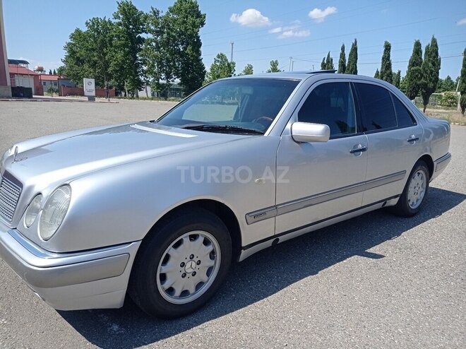 Mercedes E 200 1998, 267,848 km - 2.0 l - Gəncə
