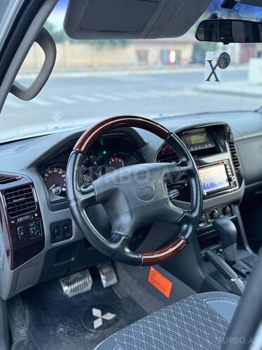 Mitsubishi Pajero 2004, 360,000 km - 3.0 l - İmişli