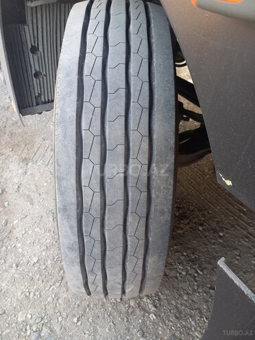 Mercedes Axor 1840 2002, 283,000 km - 12.0 l - Bakı