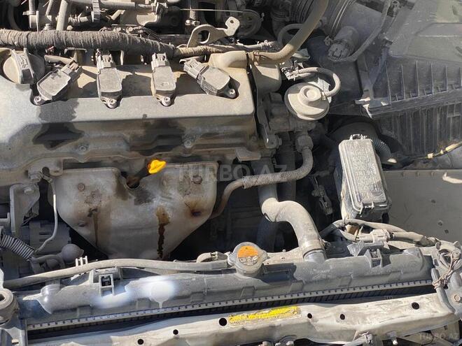 Nissan Sunny 2002, 327,000 km - 1.6 l - Bakı