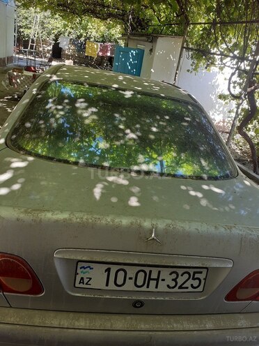Mercedes E 200 1996, 380,000 km - 2.0 л - Xaçmaz
