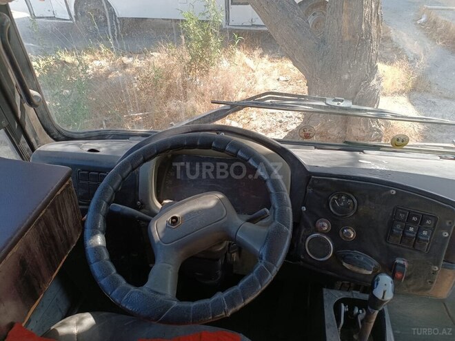 Isuzu NP 37 2010, 500,000 km - 4.4 l - Sumqayıt